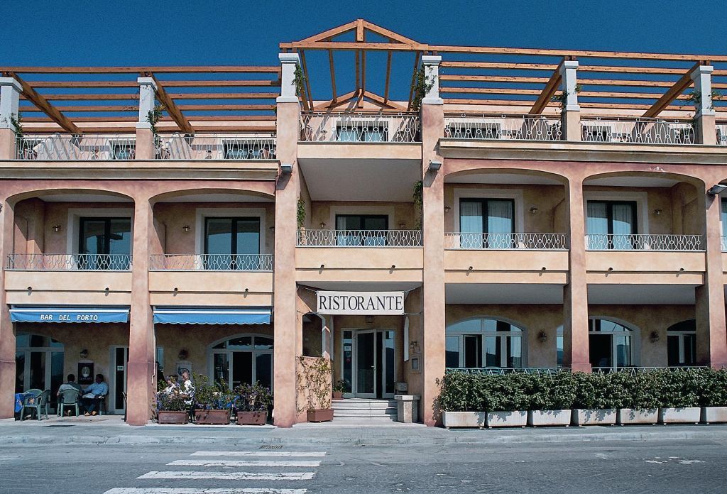 Hotel Del Porto Cannigione Exteriér fotografie